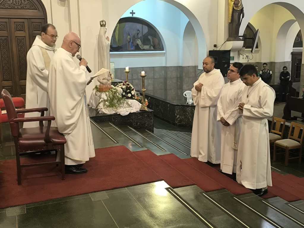 Celebramos los ministerios de nuestros&nbsp;hermanos